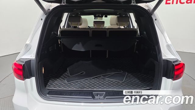 Mercedes-Benz GLB-Class (X247) GLB200 d 2024 — фото 32