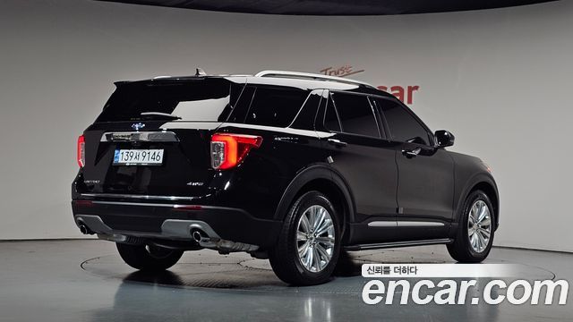 Ford Explorer (VI) 2.3 LimIted 4WD 2023 — фото 2