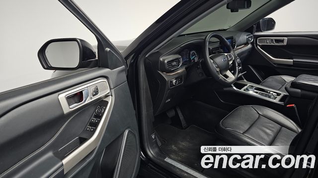 Ford Explorer (VI) 2.3 LimIted 4WD 2023 — фото 10