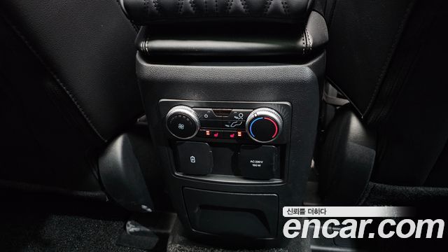 Ford Explorer (VI) 2.3 LimIted 4WD 2023 — фото 19