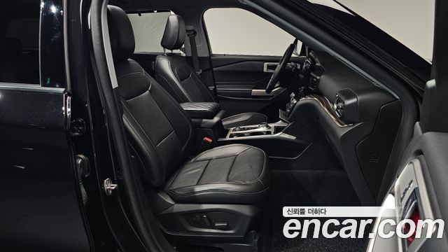 Ford Explorer (VI) 2.3 LimIted 4WD 2023 — фото 26