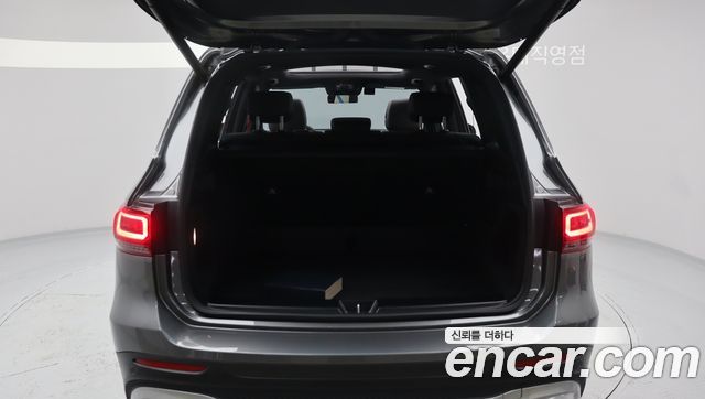 Mercedes-Benz GLB-Class (X247) AMG GLB35 4MATIC 2023 — фото 8
