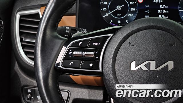 Kia Seltos Gasoline 1.6 Turbo 2WD Signature 2024 — фото 17