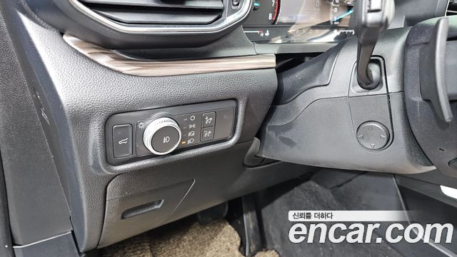 Ford Explorer (VI) 2.3 LimIted 4WD 2020 — фото 18