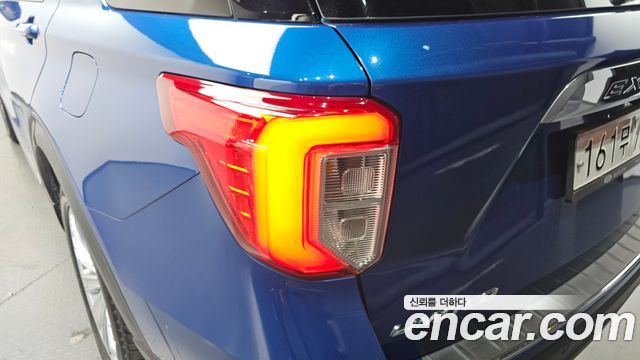 Ford Explorer (VI) 2.3 LimIted 4WD 2020 — фото 23