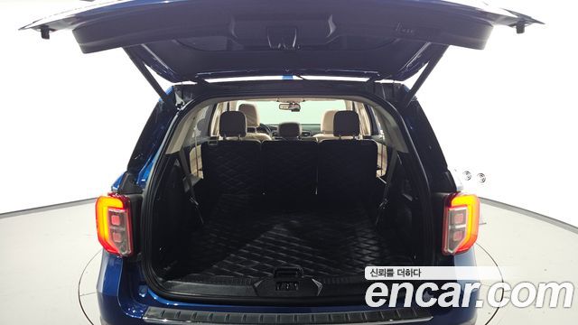 Ford Explorer (VI) 2.3 LimIted 4WD 2020 — фото 30