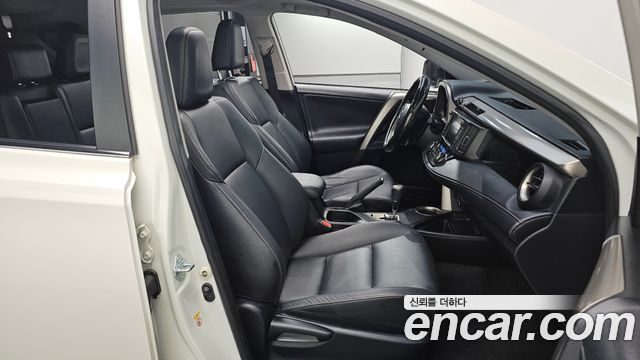 Toyota RAV4 2.5 4WD 4th 2014 — фото 10
