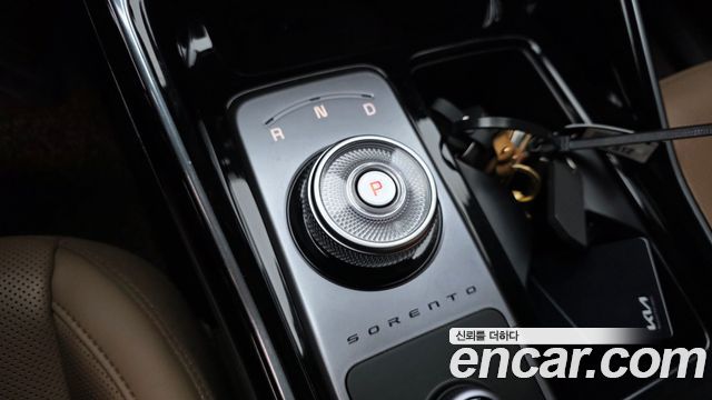 Kia Sorento (IV) Diesel 2.2 2WD Signature 2024 — фото 9