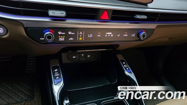Kia Sorento (IV) Diesel 2.2 2WD Signature 2024 — фото 17