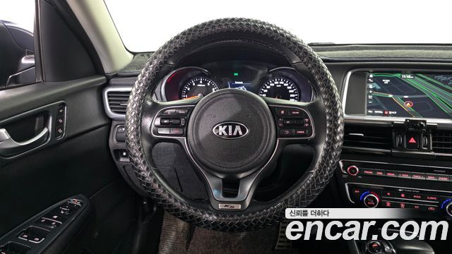 Kia K5 (II) 2.0 Turbo SX Noblesse special 2016 — фото 13
