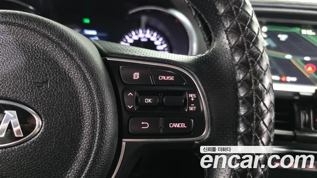 Kia K5 (II) 2.0 Turbo SX Noblesse special 2016 — фото 16