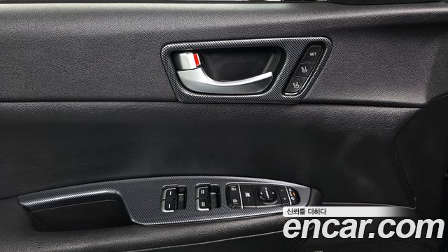 Kia K5 (II) 2.0 Turbo SX Noblesse special 2016 — фото 17