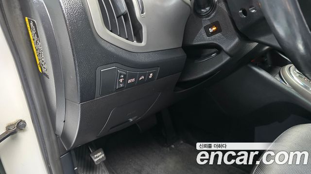 Kia Sportage R Diesel 2WD Trendy 2014 — фото 19
