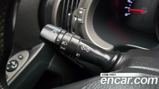 Kia Sportage R Diesel 2WD Trendy 2014 — фото 20