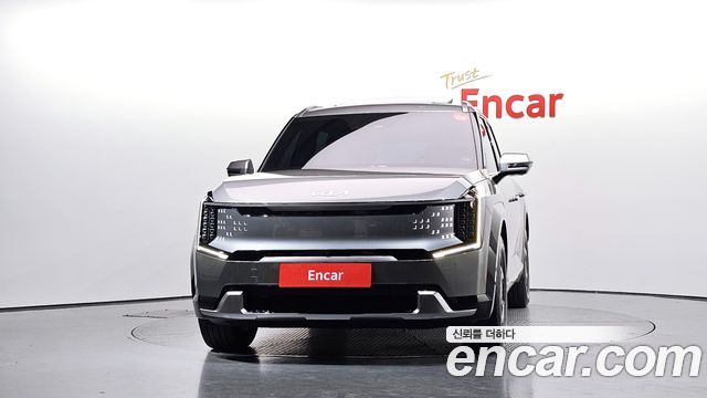 Kia EV9 Long Range 2WD Earth 2024 — фото 3