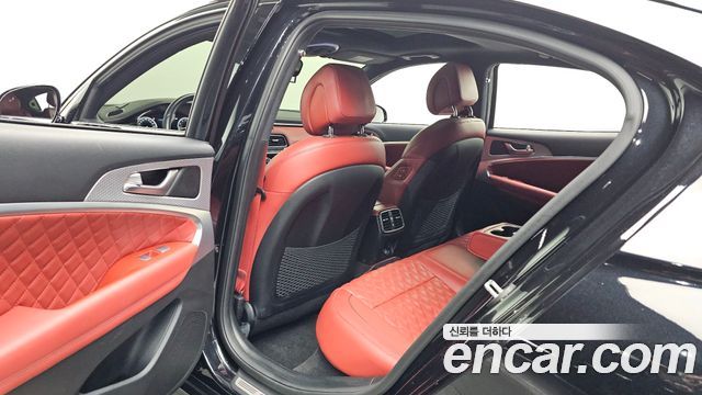Genesis G70 Gasoline 3.3T 4WD 2021 — фото 11