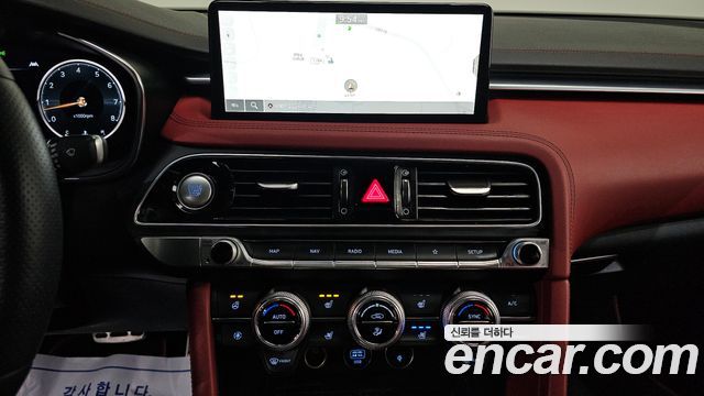 Genesis G70 Gasoline 3.3T 4WD 2021 — фото 14