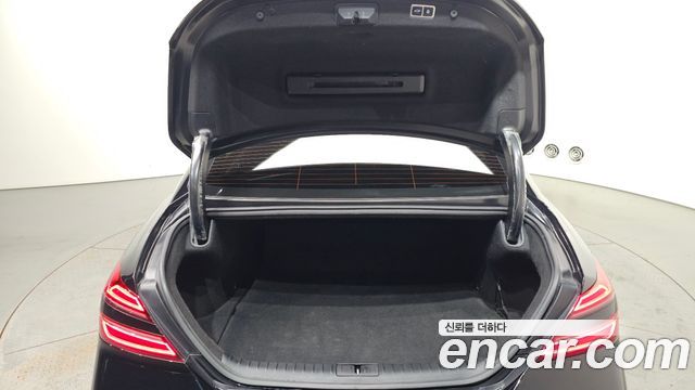 Genesis G70 Gasoline 3.3T 4WD 2021 — фото 20