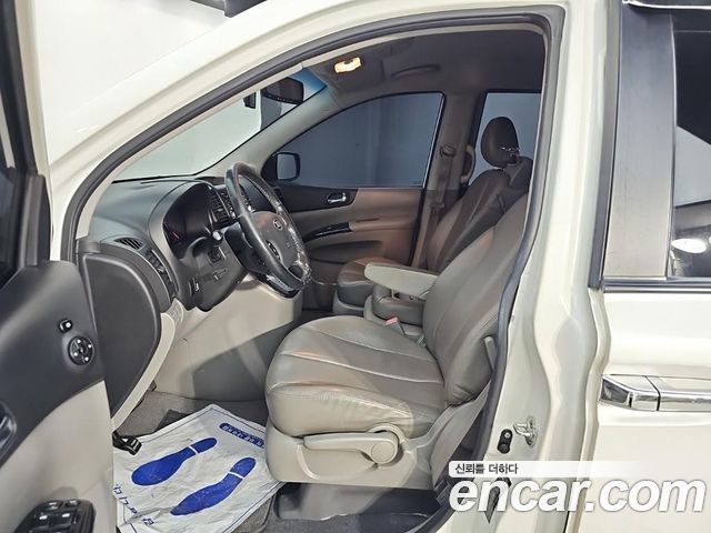 Kia Carnival R New Carnival Limousine GLX High-Deluxe 2014 — фото 15