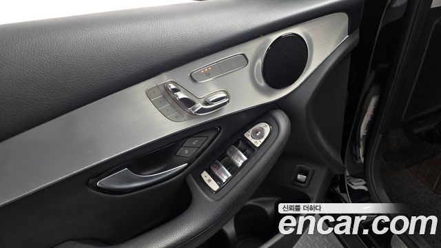 Mercedes-Benz GLC-Class (X253) GLC220 d 4MATIC 2016 — фото 18