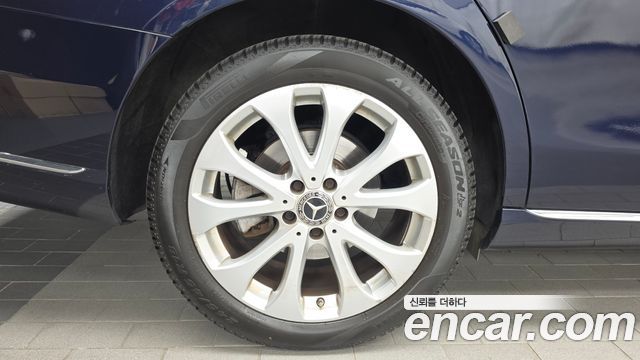 Mercedes-Benz E-Class (W213) E220d 4MATIC Exclusive 2018 — фото 5