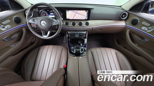 Mercedes-Benz E-Class (W213) E220d 4MATIC Exclusive 2018 — фото 7