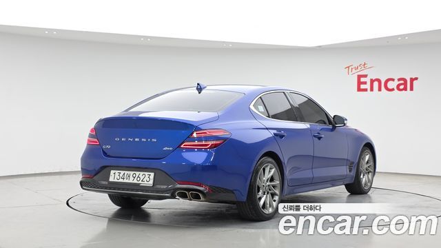 Genesis G70 Gasoline 2.0T 4WD 2023 — фото 2