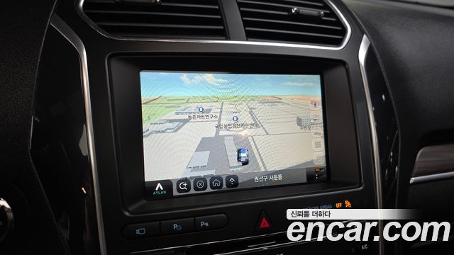 Ford Explorer 2.3 Limited 4WD 5th 2018 — фото 41