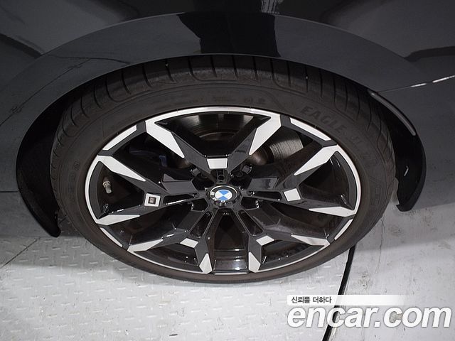 BMW 4 Series (G22) 420i M Sport Convertible 2025 — фото 20