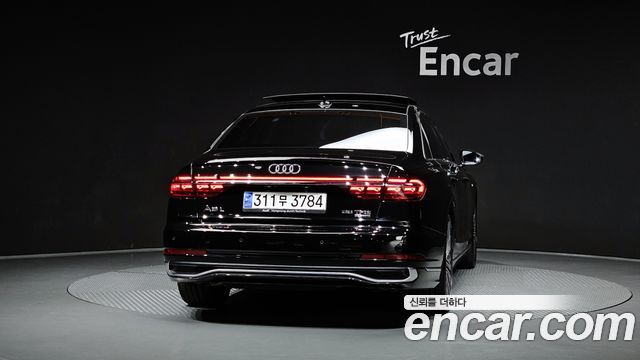 Audi A8 (D5) 55 TFSI Quattro Premium LWB 2023 — фото 4
