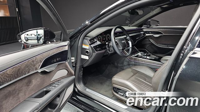 Audi A8 (D5) 55 TFSI Quattro Premium LWB 2023 — фото 10