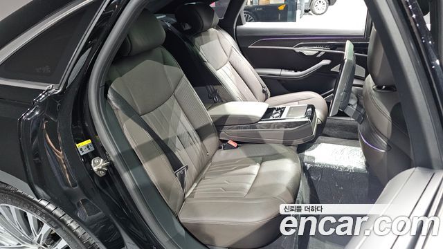 Audi A8 (D5) 55 TFSI Quattro Premium LWB 2023 — фото 11