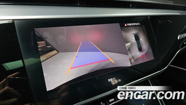 Audi A8 (D5) 55 TFSI Quattro Premium LWB 2023 — фото 16
