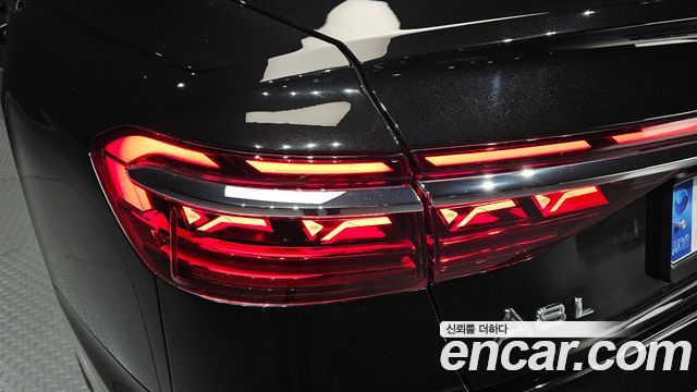 Audi A8 (D5) 55 TFSI Quattro Premium LWB 2023 — фото 23