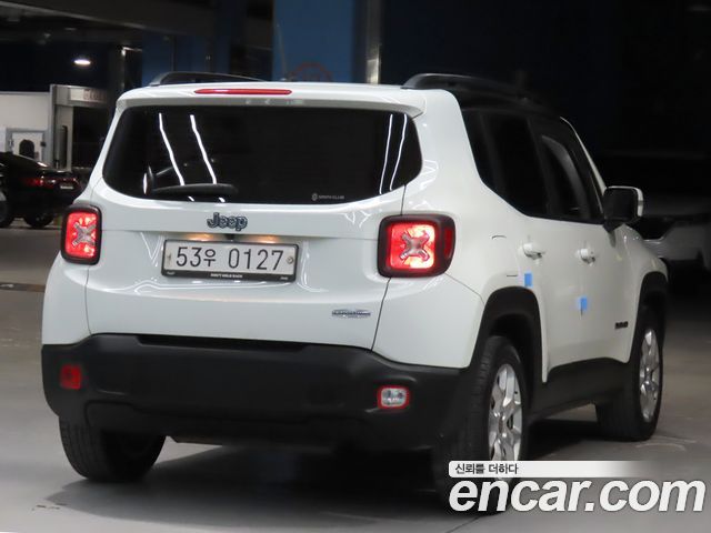 Jeep Renegade 2.4 Longitude 2016 — фото 2