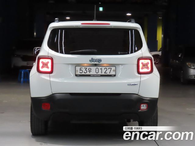 Jeep Renegade 2.4 Longitude 2016 — фото 4