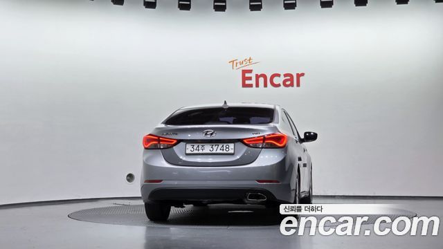 Hyundai Avante 1.6 VGT Modern Standard 2014 — фото 4