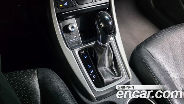 Hyundai Avante 1.6 VGT Modern Standard 2014 — фото 9