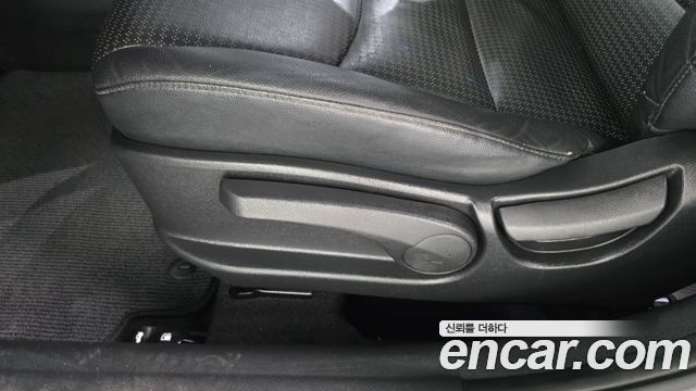 Hyundai Avante 1.6 VGT Modern Standard 2014 — фото 31