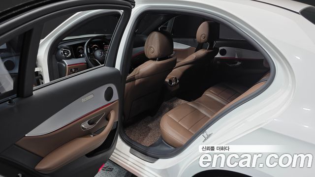 Mercedes-Benz E-Class (W213) E250 Avantgarde 2021 — фото 11