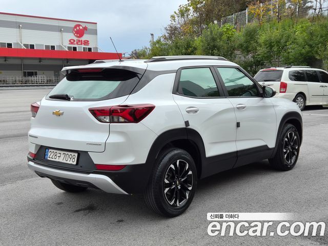 Chevrolet Trailblazer 1.3 Turbo 2WD Premier 2023 — фото 2