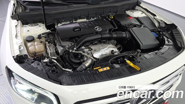 Mercedes-Benz GLB-Class (X247) GLB220 2021 — фото 6