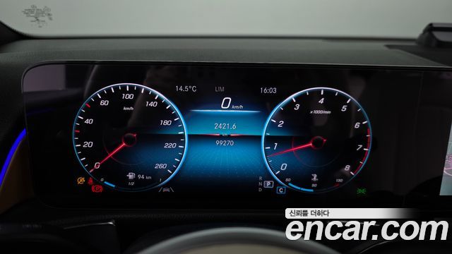 Mercedes-Benz GLB-Class (X247) GLB220 2021 — фото 8