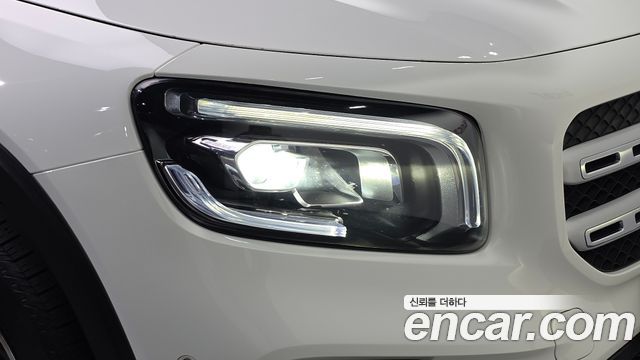 Mercedes-Benz GLB-Class (X247) GLB220 2021 — фото 22