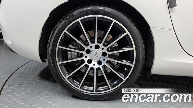Mercedes-Benz SLC-Class (R172) AMG SLC43 2018 — фото 5