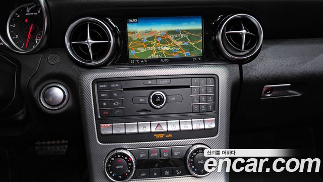 Mercedes-Benz SLC-Class (R172) AMG SLC43 2018 — фото 12