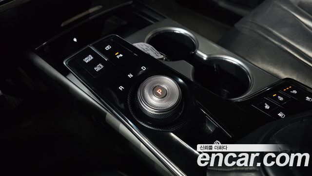 Kia K8 2.5 Gasoline 2WD Noblesse 2022 — фото 9