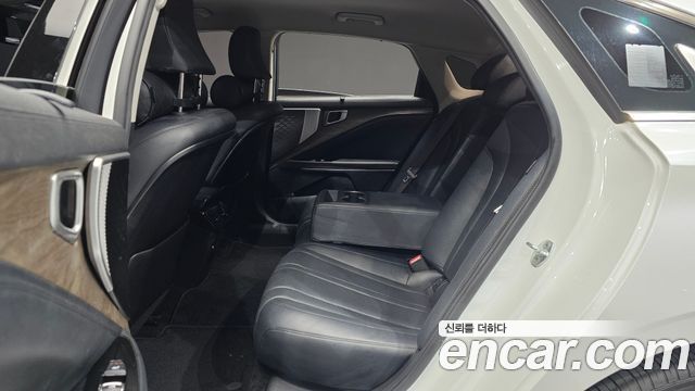 Kia K8 2.5 Gasoline 2WD Noblesse 2022 — фото 11