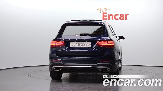 Mercedes-Benz GLC-Class (X253) GLC300 4MATIC AMG Line 2019 — фото 4