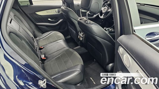 Mercedes-Benz GLC-Class (X253) GLC300 4MATIC AMG Line 2019 — фото 11